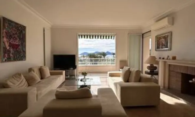 Недвижимость Apartment Pointe Croisette: 2