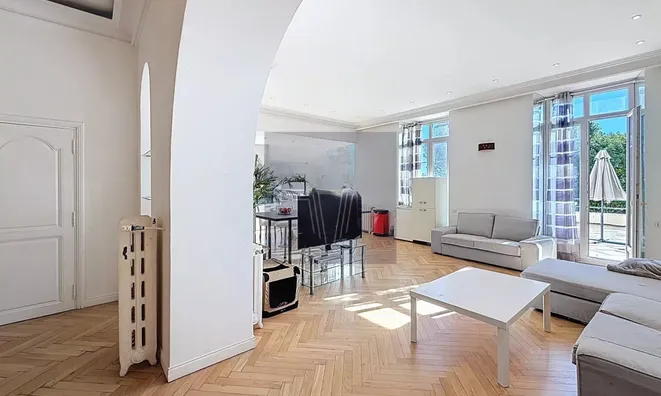 Недвижимость Apartment Cannes République: 2