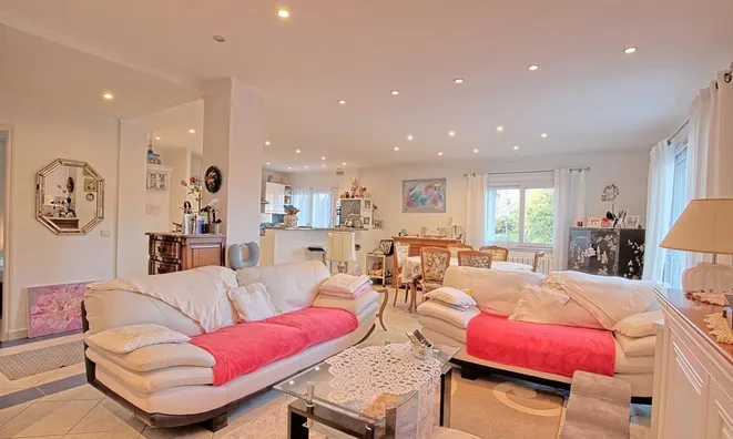 Недвижимость Maison Cannes Croix des Gardes: 9