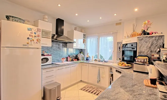 Недвижимость Maison Cannes Croix des Gardes: 13