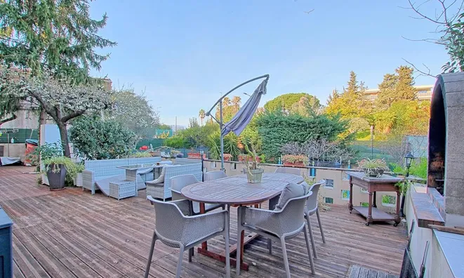 Недвижимость Maison Cannes Croix des Gardes: 14