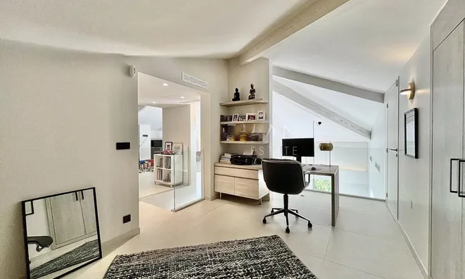 Недвижимость Apartment Pointe Croisette: 14