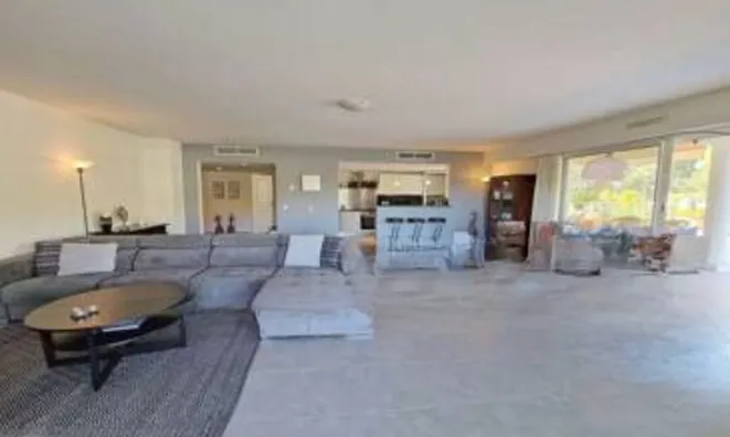 Недвижимость Apartment Cannes Mandelieu: 3