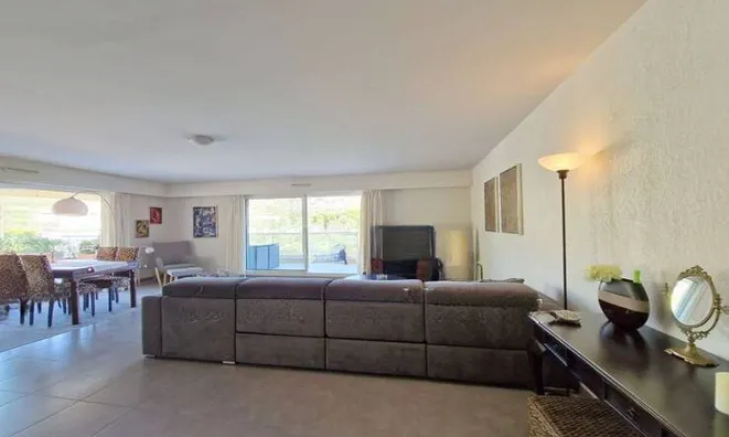 Недвижимость Apartment Cannes Mandelieu: 4