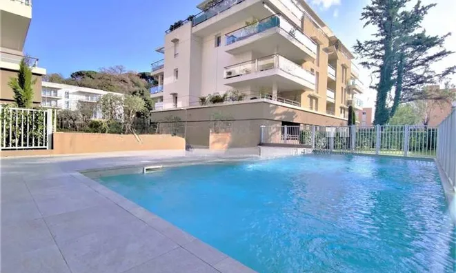 Недвижимость Apartment La Bocca: 1