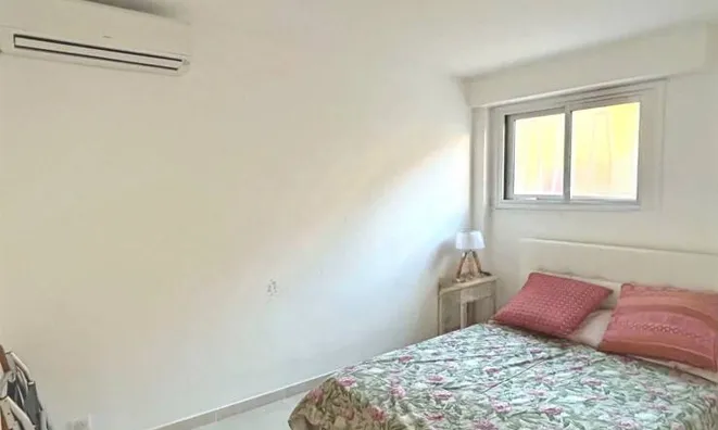 Недвижимость Apartment Carnot Cannes: 4