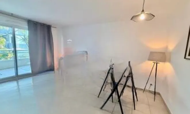 Недвижимость Apartment La Bocca: 2