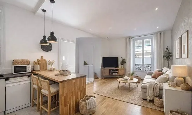 Недвижимость Villa Petit Juas: 1