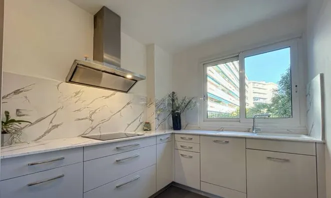 Недвижимость Villa Petit Juas: 16