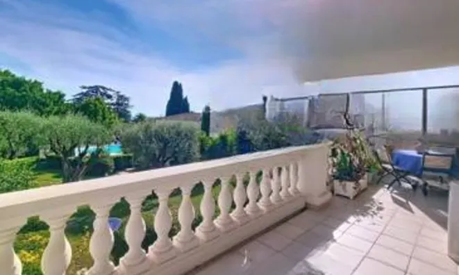 Недвижимость Villa Californie: 3