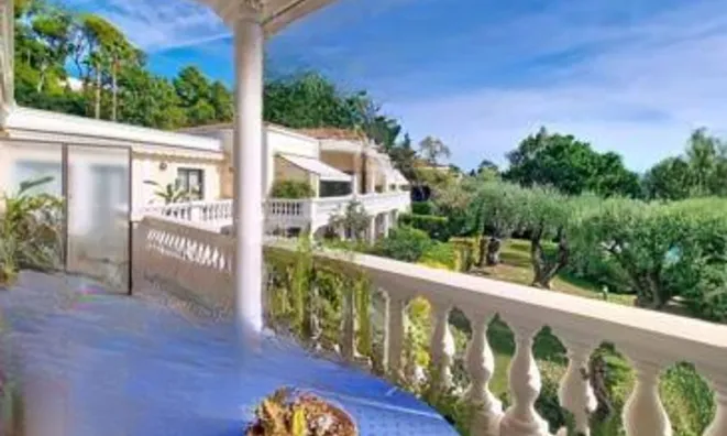 Недвижимость Villa Californie: 18