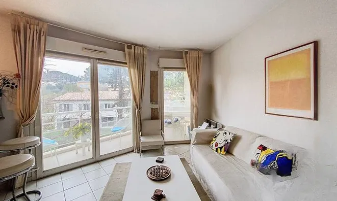 Недвижимость Villa La Bocca: 1