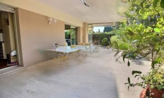 Недвижимость Villa Petit Juas: 5