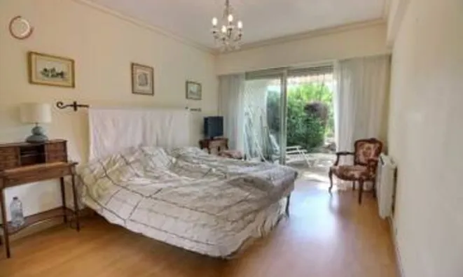 Недвижимость Villa Petit Juas: 8