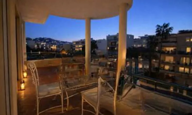 Недвижимость Villa Pointe Croisette: 2