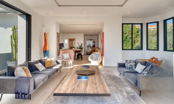 Недвижимость Villa Petit Juas Cannes: 1