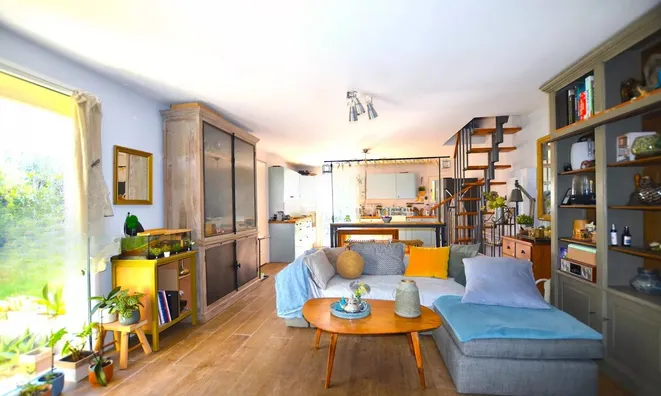 Недвижимость Villa Croix des Gardes: 1