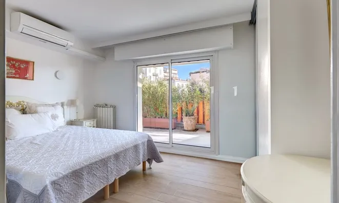 Недвижимость Villa Petit Juas: 6