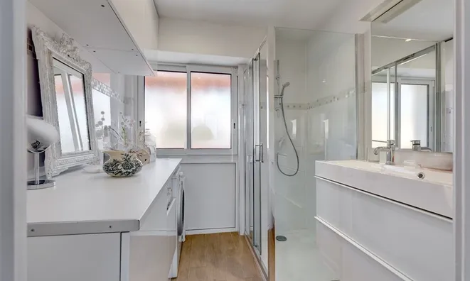 Недвижимость Villa Petit Juas: 7