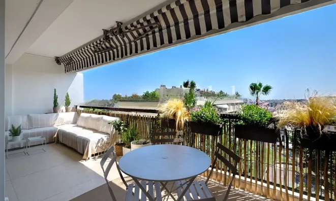 Недвижимость House in Cannes: 2