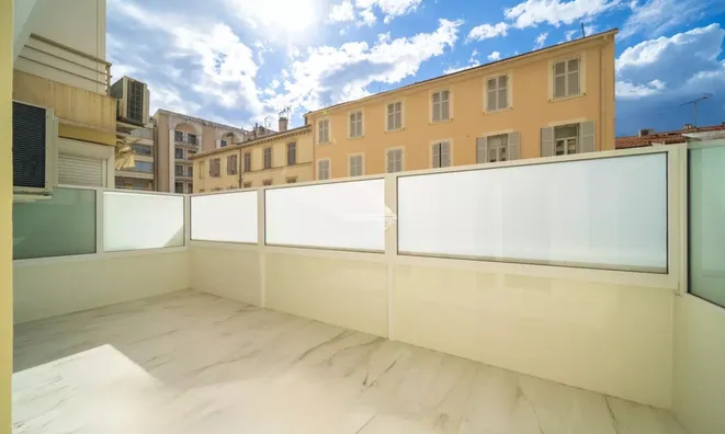 Недвижимость Villa Croix des Gardes: 11