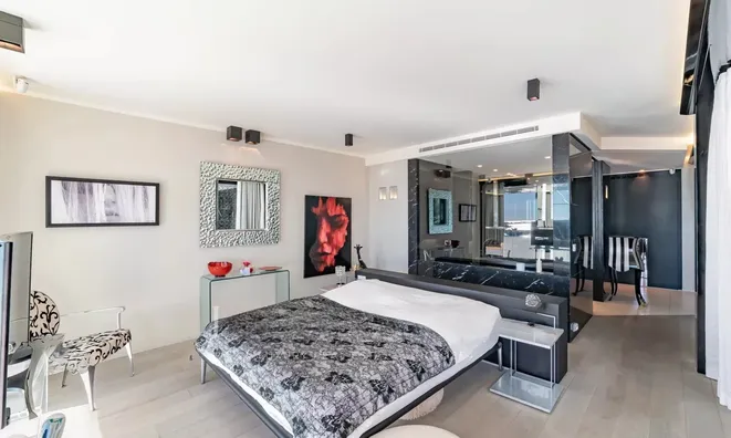 Недвижимость Villa Californie: 13