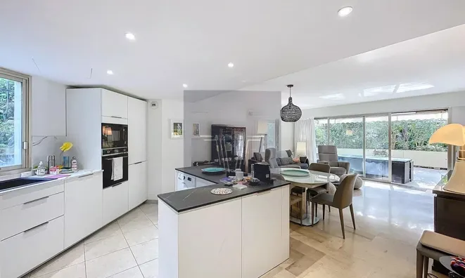 Недвижимость Villa Cannes California: 1