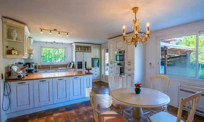 Недвижимость Villa Cannes: 12