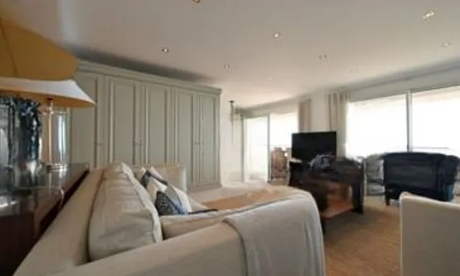 Недвижимость Villa République Cannes: 5