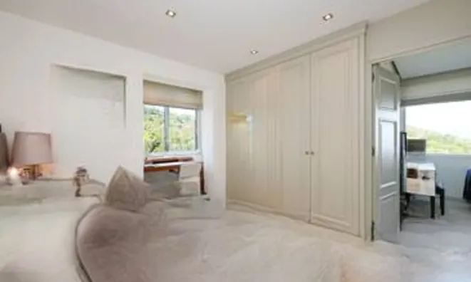 Недвижимость Villa République Cannes: 18