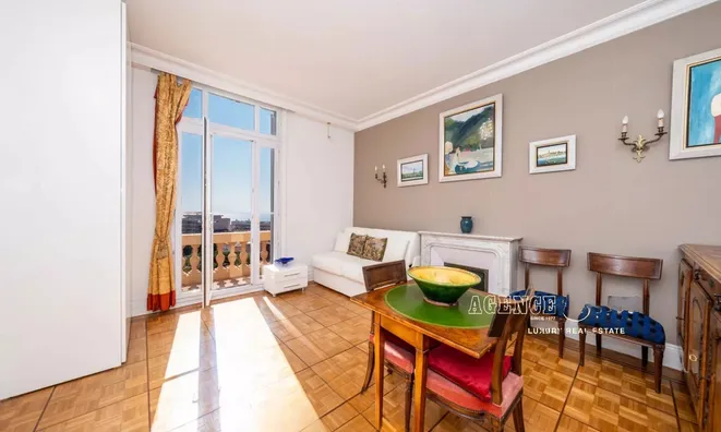 Недвижимость Villa Petit Juas: 3