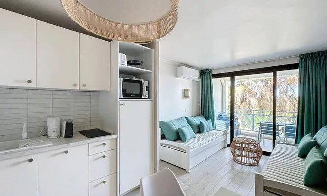 Недвижимость Villa Croix des Gardes: 1