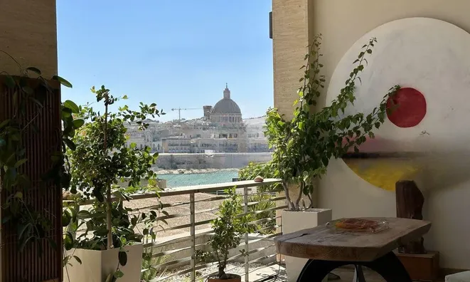 Недвижимость Sliema Seaside Apartment: 1