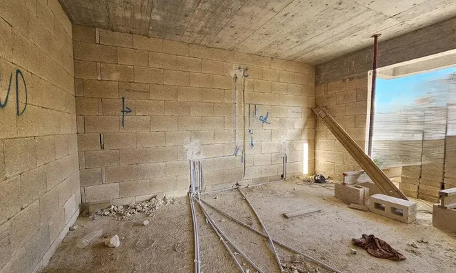 Недвижимость Central Naxxar Apartment: 3