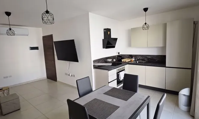 Недвижимость Sliema Terrace Apartment: 1