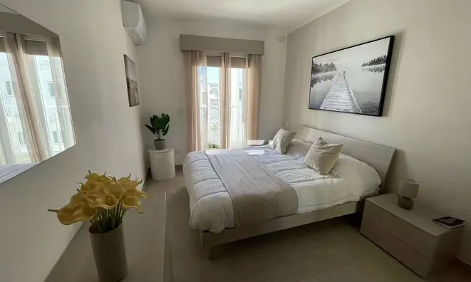Недвижимость Central San Gwann Apartment: 4