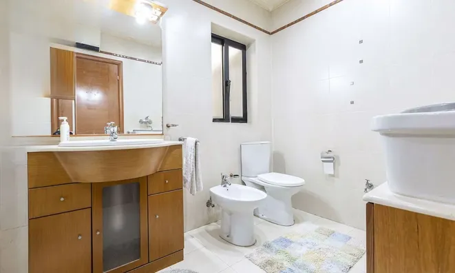 Недвижимость Pembroke Shores Apt: 14