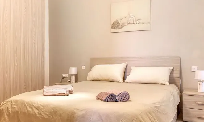 Недвижимость Pembroke Shores Apt: 16