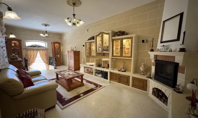 Недвижимость Qormi Central Apartments: 8