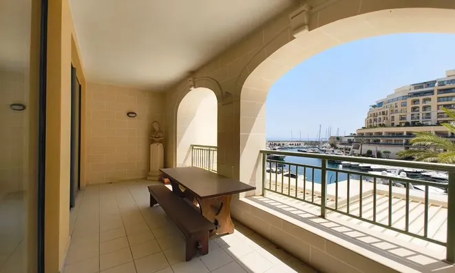 Недвижимость Portomaso View Apartments: 12