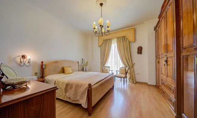 Недвижимость Portomaso Sliema Apartment: 17