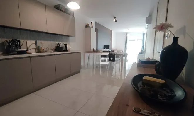 Недвижимость St. Julians Sliema Suite: 3