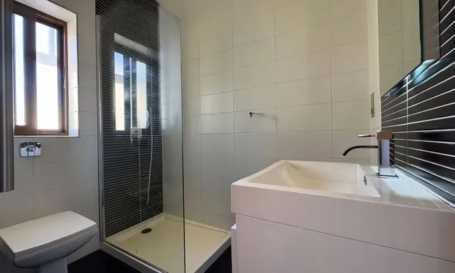 Недвижимость Southern Fgura Residences: 13