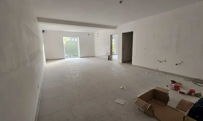 Недвижимость Central Birkirkara Apartment: 1