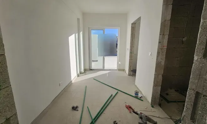 Недвижимость Central Birkirkara Apartment: 16