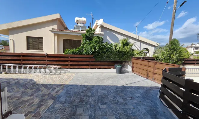 Недвижимость 2 Bedroom Bungalow For Sale In Parekklisia, Limassol: 6