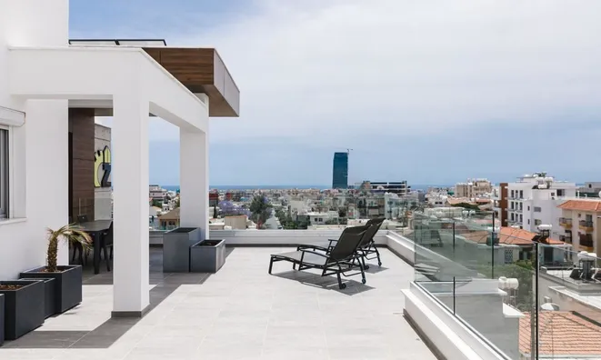 Недвижимость 3 Bedroom Penthouse For Sale in Mesa Geitonia, Limassol: 1