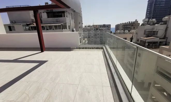 Недвижимость 2 Bedroom Penthouse Apartment For Sale in Neapolis, Limassol: 6