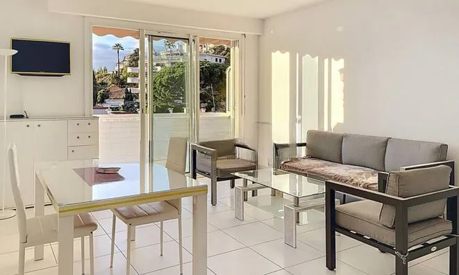 Недвижимость Villa Californie: 1