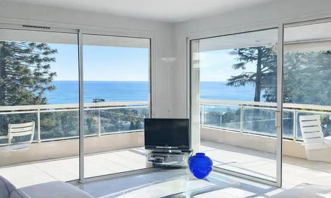 Недвижимость Villa Croix des Gardes: 4